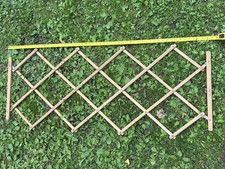 Very Old VTG Expandable Gate Wooden Wood Pet Baby Accordian Expands 4 FT Plus