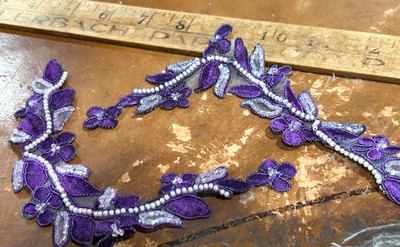 appliques embroidered glass beads pearls 1pc