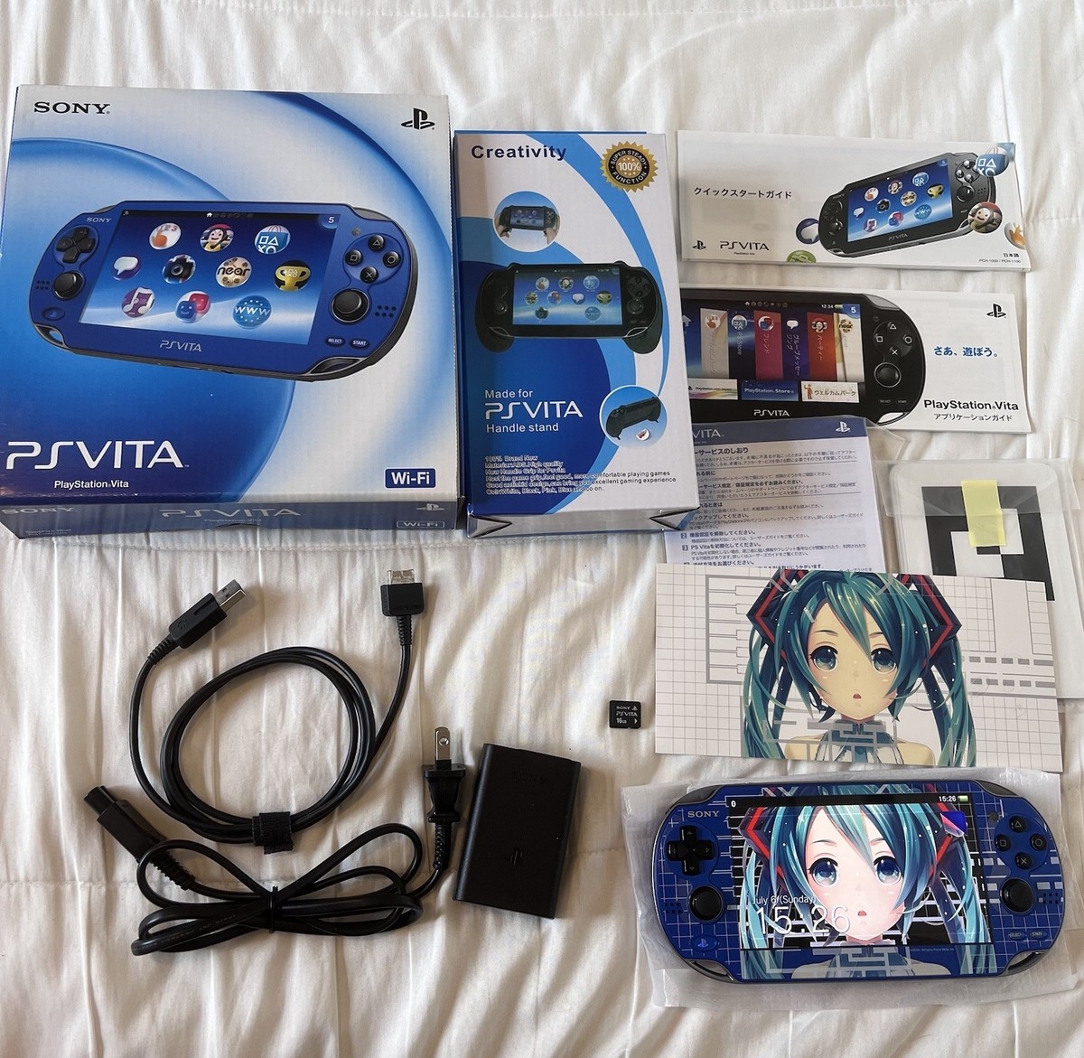 PlayStation Vita - PlayStation Vida PCH-1000 未使用メモリ付き　16GB s-l400.jpg