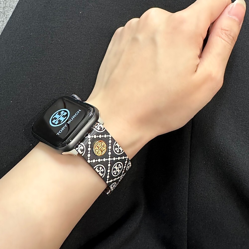 【国内発送】Tory Burch TIE-DYE BAND FOR APPLE WATCH レザー 国内発送】Tory Burch TIE-DYE BAND FOR APPLE WATCH レザー