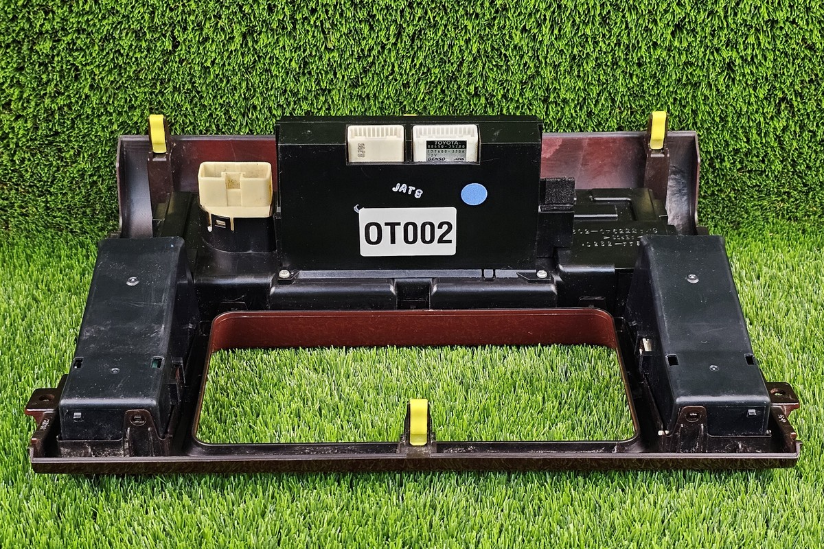 Toyota FJ Cruiser 2007-2010 AC Heater Climate Controller Oem 88620