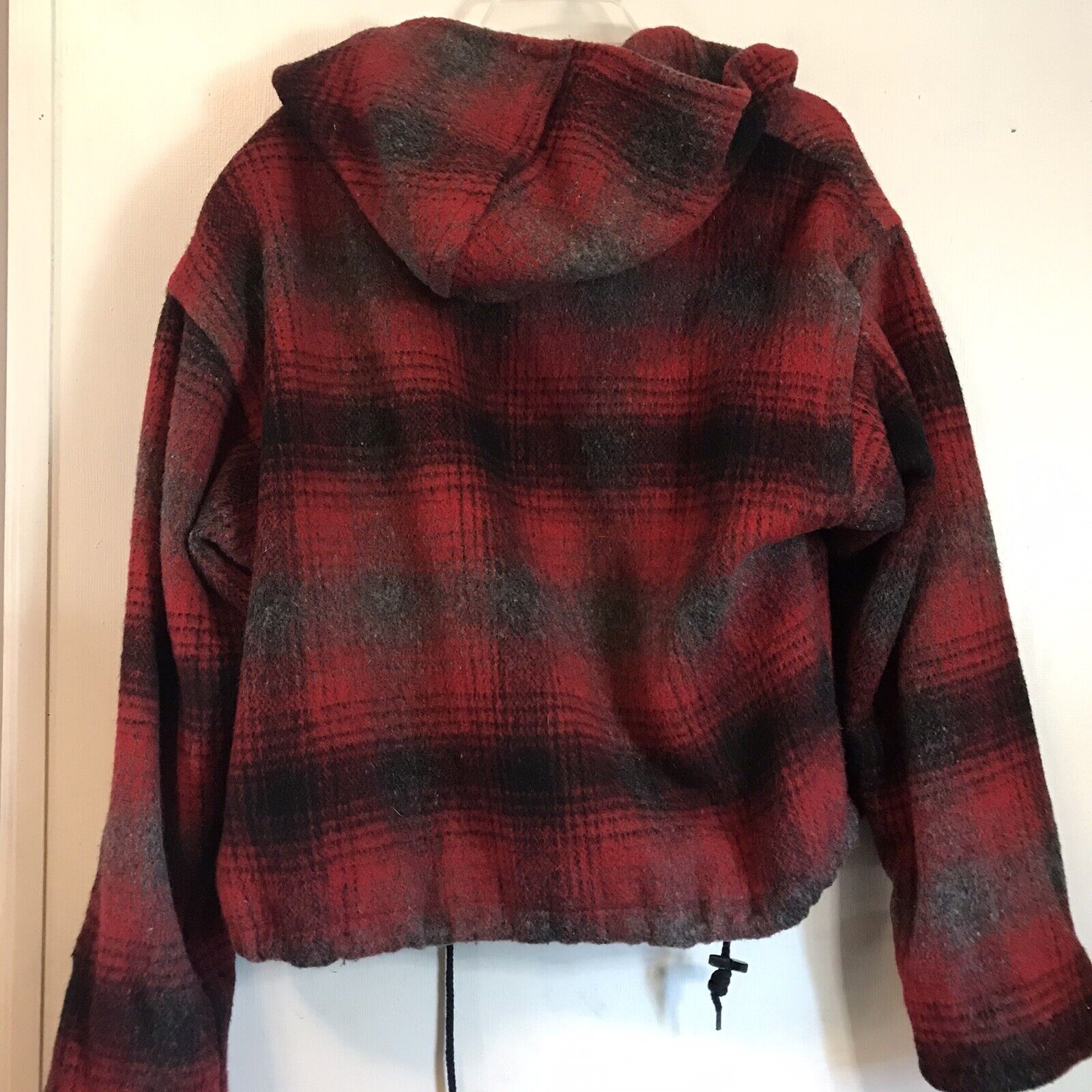 The Limited Women’s Toggle Hooded Red Gray Plaid … - image 10