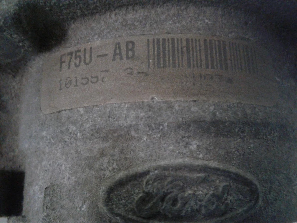 Used Fuel Injection Throttle Body fits: 1998  Ford f150 pickup Throttle Valv - Image 3 of 4