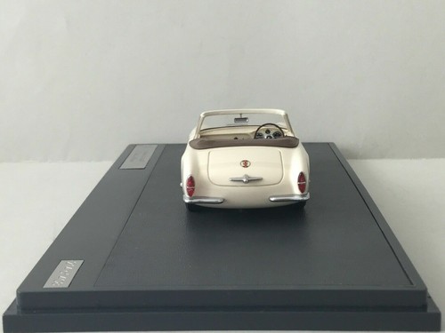 Maserati 150 GT Spider By Fantuzzi 1957 White Matrix MX41311-051 1/43 408 Pcs - Picture 4 of 7