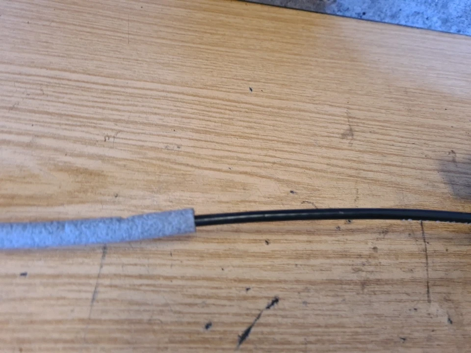 2005 VOLVO S60 SE MK1 FL SALOON DRIVER SIDE REAR DOOR LOCK MECHANISM 30699756 - Image 4 of 4