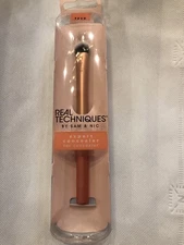 Real Techniques Expert Concealer Brush
