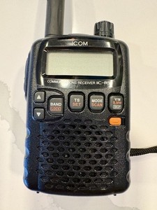 ICOM IC-R2500 コミュニケーションレシーバー　現状品 Yahoo!オークション - ICOM IC-R2500 受信機 中古 美品
