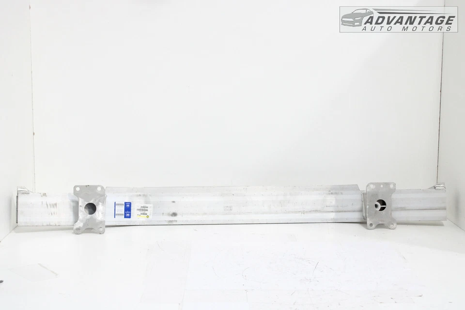 Cadillac CT6 2016-2018 PARACHOQUES TRASERO REFUERZO BARRA DE IMPACTO SOPORTE POSVENTA Foto 3 de 4