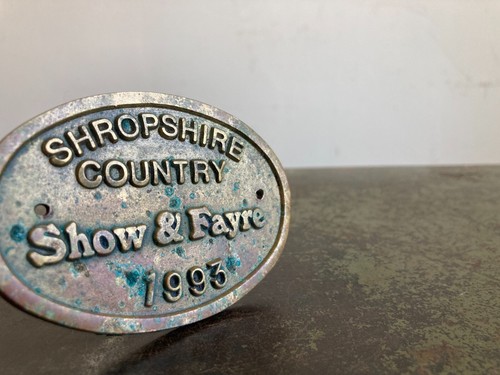 Vintage Small Brass Embossed SHROPSHIRE COUNTRY SHOW & FAYRE 1993 Plaque - Picture 4 of 8
