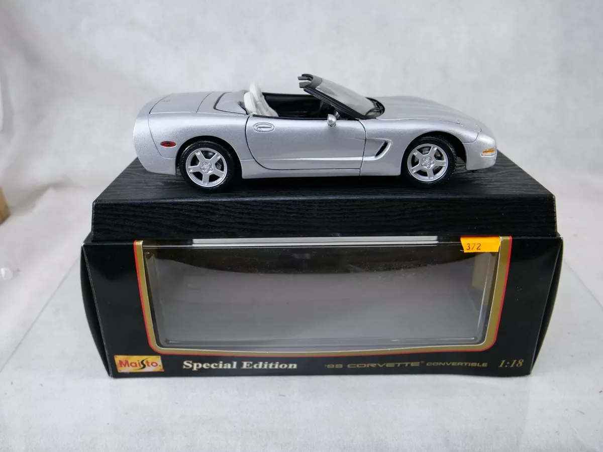 Maisto 98 sales corvette convertible