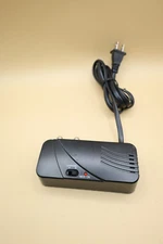 RADIO SHACK RF MODULATOR SWS2102W/17 Tested