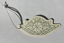 Rare Nike Air Jordan 2  Tag Hangtag Key Chain Hang tag 100% Authenic