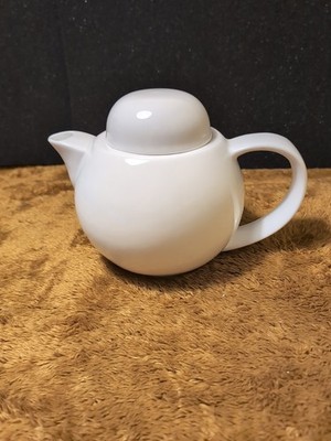 Maxwell Williams White Basics Porzellan Teekanne Aufguss ca. 4 bis 6 Tassen 