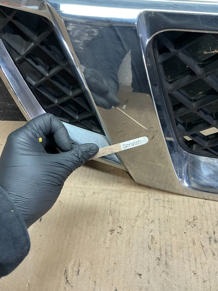 Nissan Pathfinder 2008 a 2012 parrilla cromada superior delantera OEM U6067 DG Foto 4 de 4