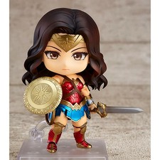 Good Smile Company Nendoroid Wonder Woman Hero's Edition Action