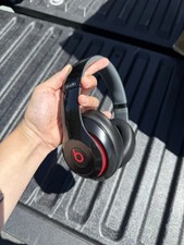 Beats by Dr. Dre Studio 2.0    Wired On-Ear headphones Black NOT WIRELESS 