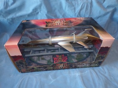 When Worlds Collide Space Ark spaceship diorama factory built 1/350 2010 Pegasus