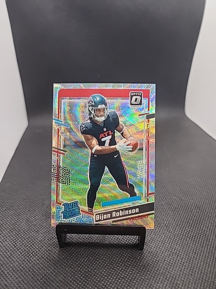 Bijan Robinson 2023 Panini Donruss Optic Rated Rookie Wave /300 #206