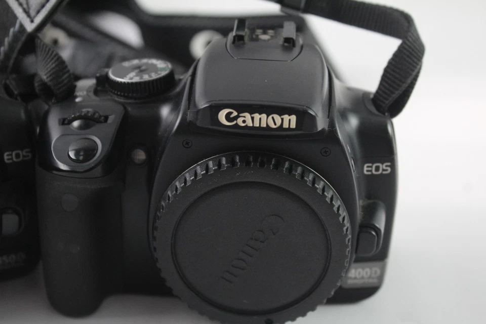 DSLR Digital Cameras Inc Canon EOS 350D & EOS 400D Bodies Only Working x 2 - Image 3 of 4