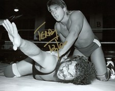 Terry Taylor signed 8x10 Photo