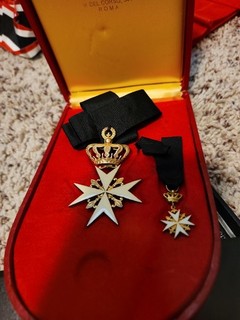Order Of MALTA Medal Set