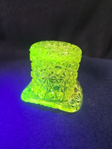 Fenton Uranium Glass Daisy Button Top Hat Toothpick Holder Vaseline Glows