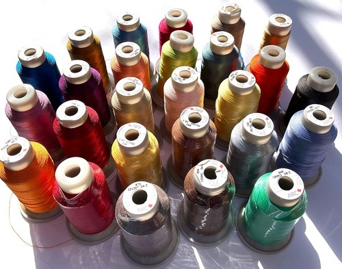 26 ARC Polyester Machine Embroidery Thread Full & Partial 1000m Spools, 40 wt - Picture 3 of 4