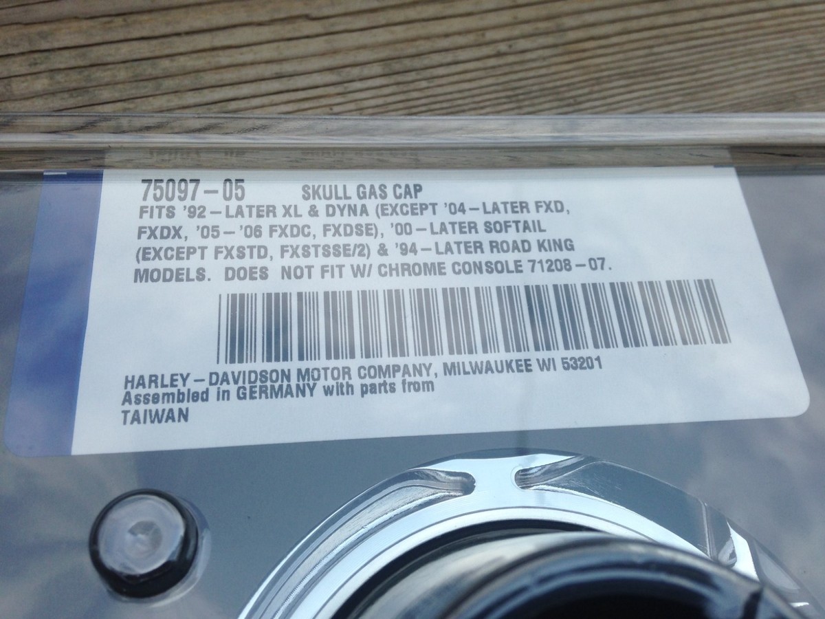 Harley willie g skull gas tank fuel cap dyna sportster softail