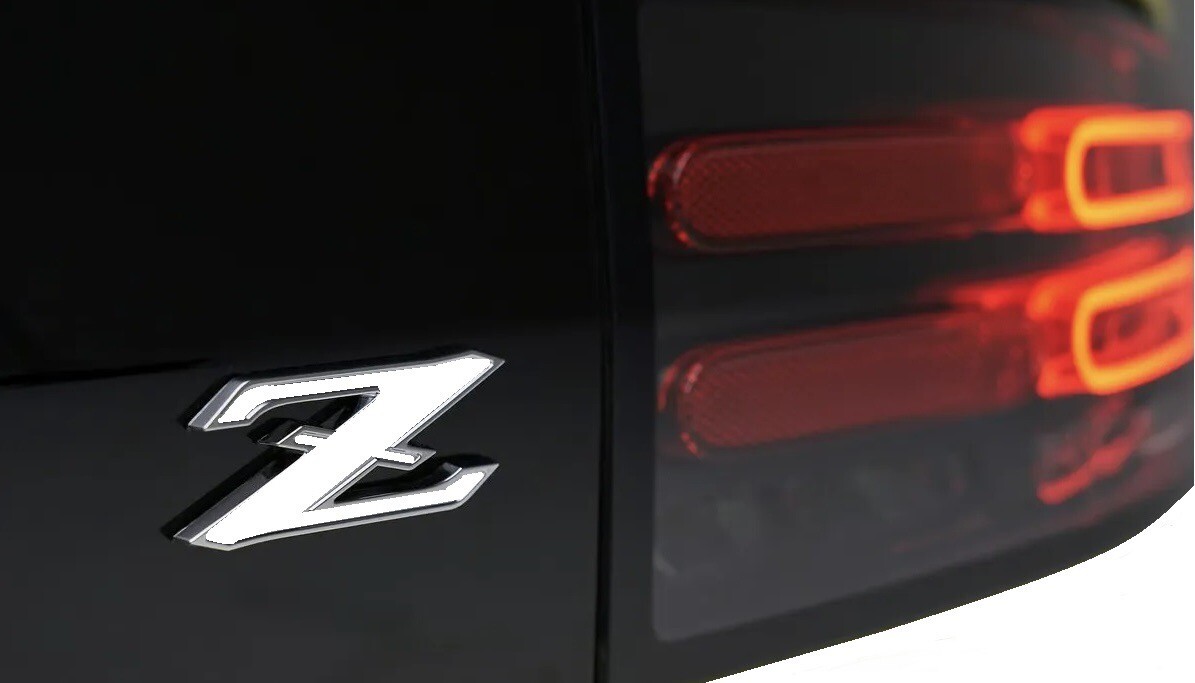 2023 2024 Nissan Z Factory Spirit White Rear Emblem Color