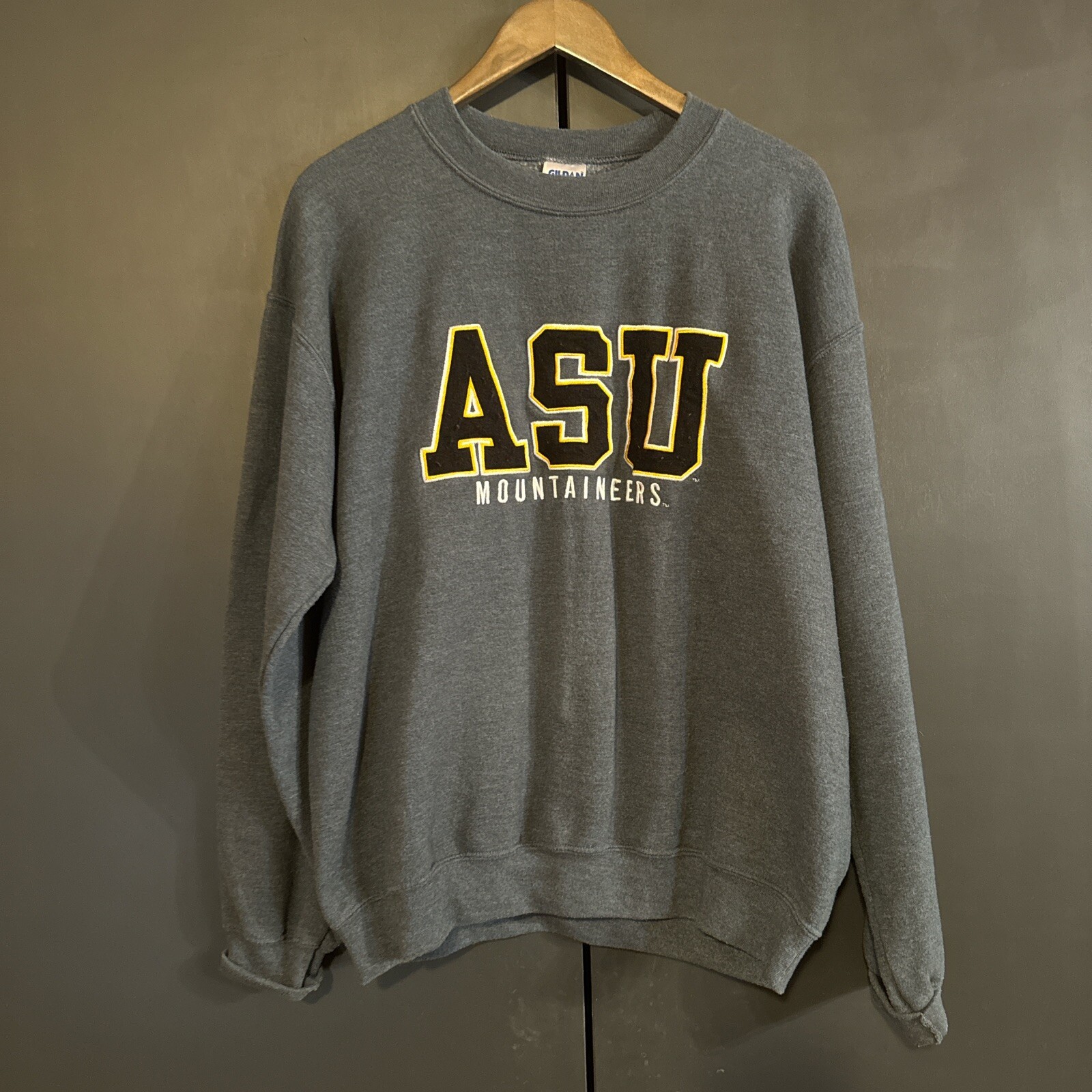 Vintage App State Mountaineers Sweatshirt Men Medium Crew Neck Sweater Nice ASU