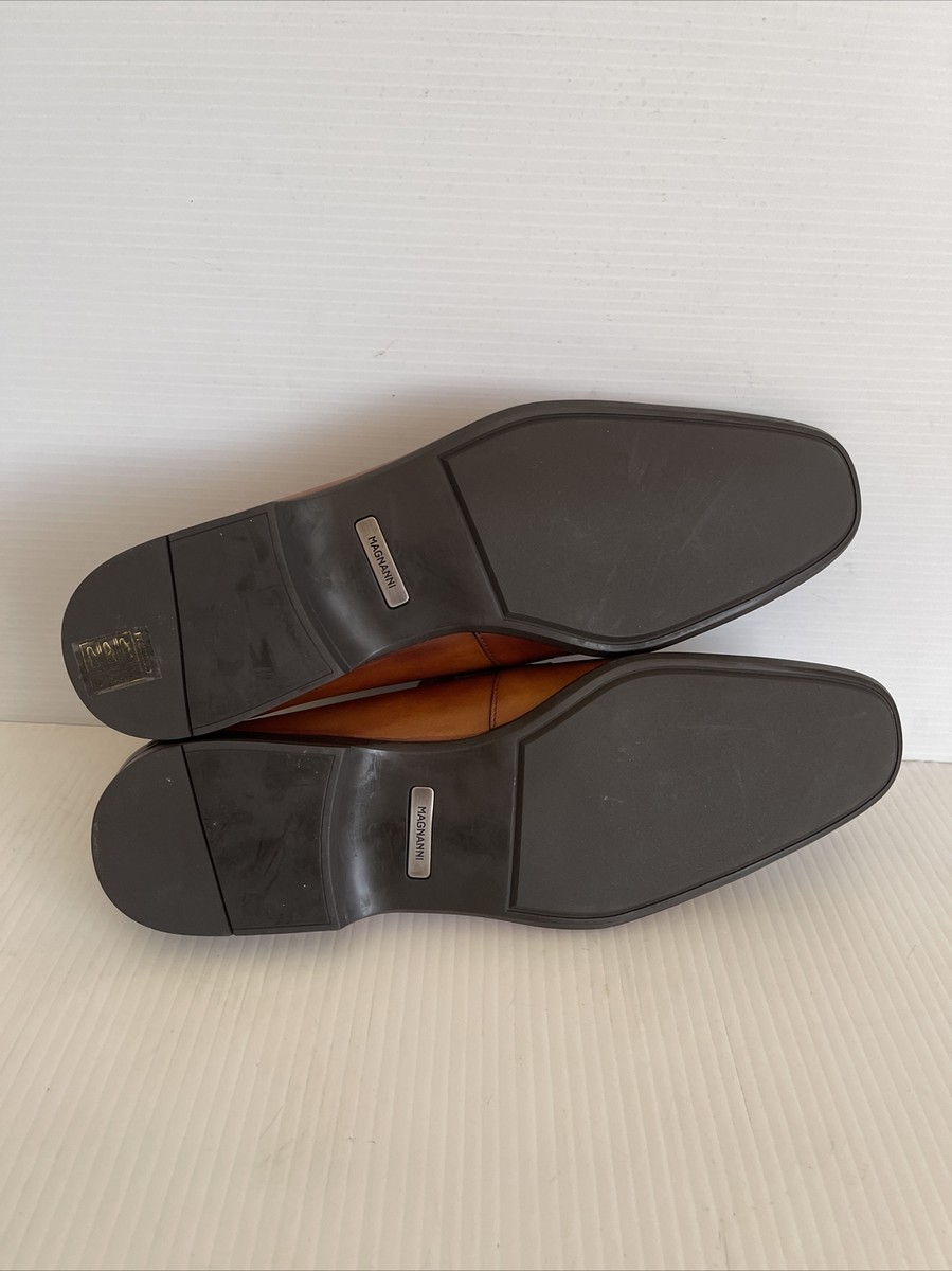 NEW Magnanni Mens  display picture 1