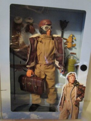 G.I. Joe B-17 Bomber Crewman フィギュア Amazon.com: GI Joe Classic Collection WWII Forces B-17