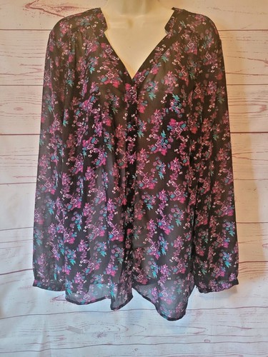 Torrid Blouse Button Front Shirt 2 2X Flowy Semi Sheer Chiffon Mini Floral Print