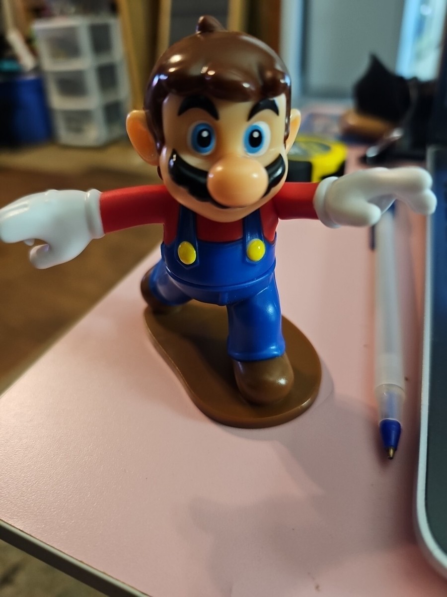 Mario No Cap Super Mario Bros. McDonald's Happy Meal Toy 2018