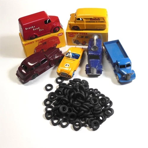 Dinky Toys Tires Sedan Light Commercial Vehicle 15mm Smooth Tyre Black Y002