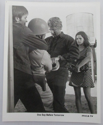 PRESS PROMO PHOTO 1970 MOVIE ONE DAY BEFORE TOMORROW PETER DUEL  8X10 B&W T527