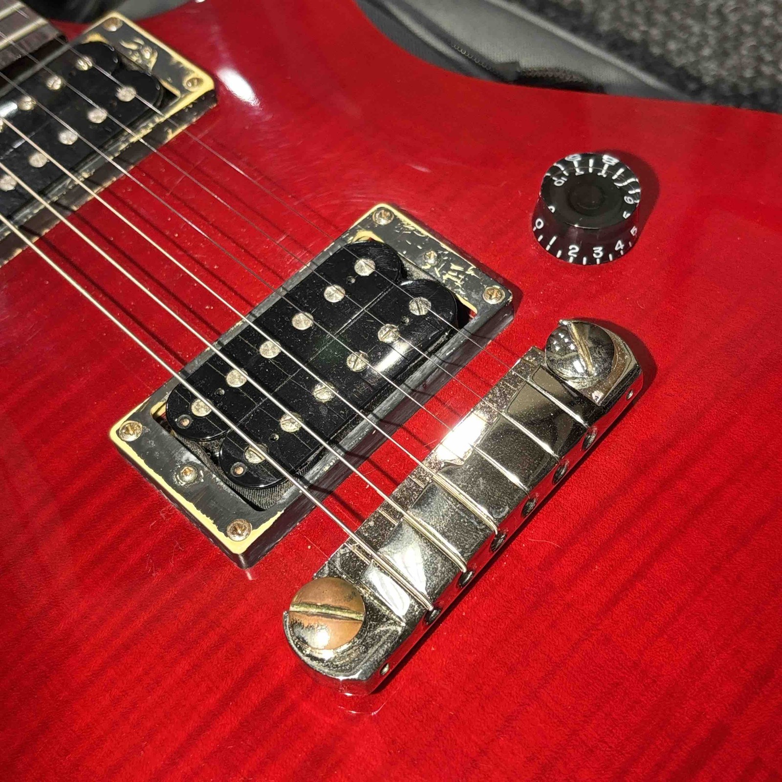 Paul Reed Smith SE Singlecut 6-String Right-Handed Electric Guitar - Red