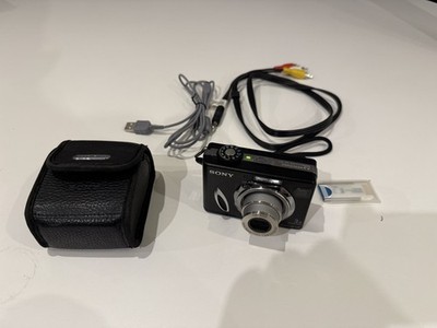 Sony Cybershot DSC-W17 Digitalkamera 7,2 Megapixel schwarz