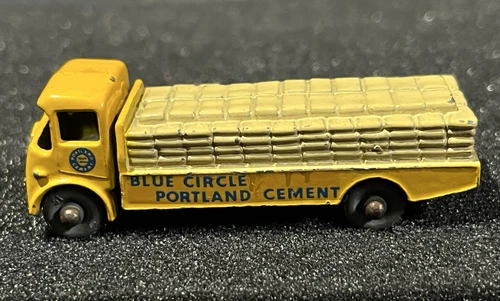Vintage Lesney Matchbox No 51 Albion Chieftain Cement Truck