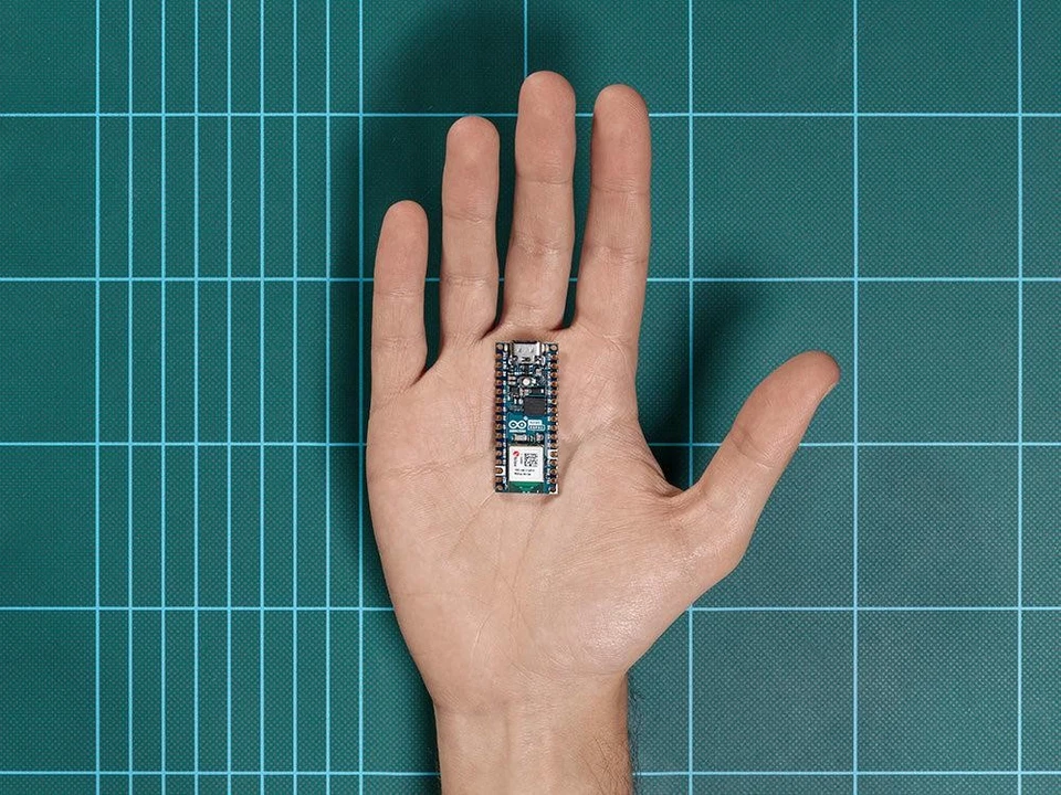 Arduino Nano ESP32, mit Headern - Bild 4 von 4