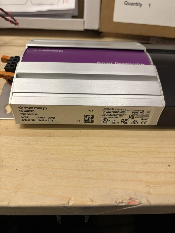 NEDAP 920010 + ANTENNA 9564101 ETICHETTE ANTITACCHEGGIO RF SMART DEACTIVATOR - Immagine 3 di 4