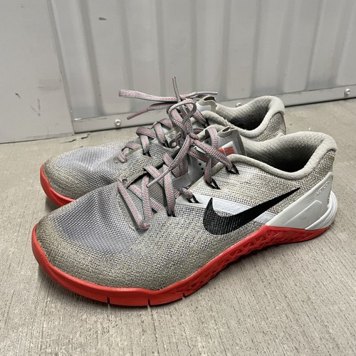 Nike Women's Metcon 3 849807-008 Wolf 