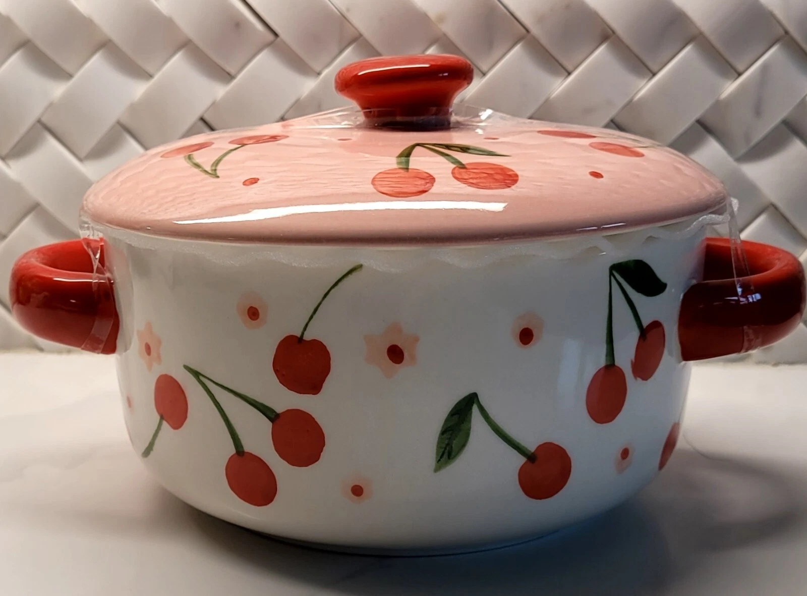 Potter's Studio Covered Baking Dish Cherry Design Microwave/Oven/Dishwasher Safe