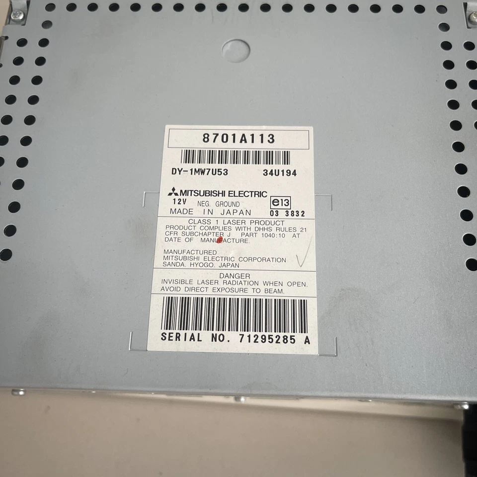 Mitsubishi Pajero V90 Bj.07-10 System Radio Audio CD DY-1MW7U53 34U194 8701A113 - Bild 3 von 4