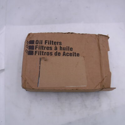 Box of 9 Service Champ Oil Filters OF4622