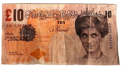 BANKSY バンクシー Di-Faced Tenner 10ポンド ダイアナ妃 バンクシーの偽札、大英博物館に所蔵。顔がダイアナ元妃になった「10