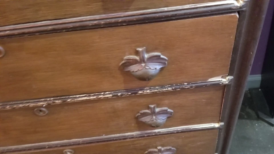 Antique Marble Top 4 Drawer Oak Dresser 38.5"x37"x17.5" Very Good Condition - Image 3 of 4