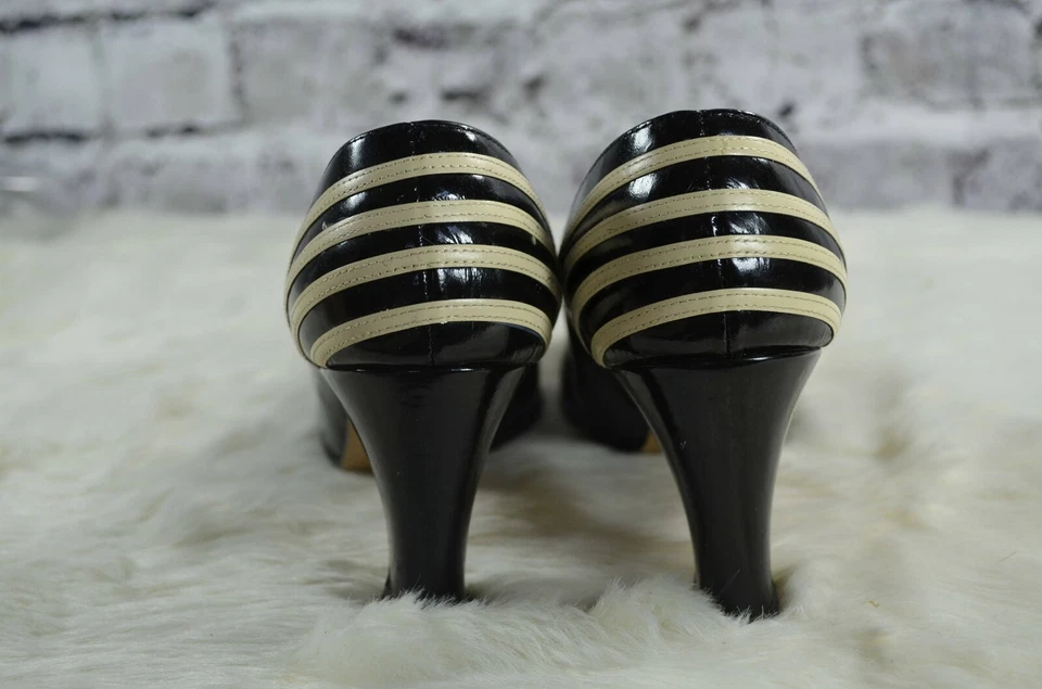 Zapatos de salón Johansen vintage años 60 charol negro crema rayas mediados de siglo MCM Foto 4 de 4