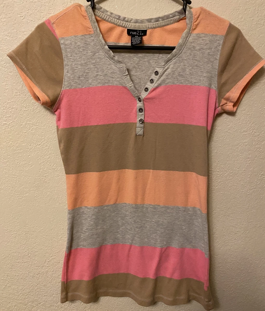 Women s Medium Striped Shirt. Short Sleeve Multi Color Rue 21 Pre Owned Clothing