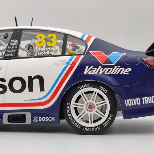 1/18 Apex Holden Wilson Racing #33 Tander/Golding 2017 Sandown 500 AD80709 - Picture 6 of 9